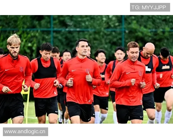 亚冠联赛新赛季展望:各队实力对比与争冠前景分析